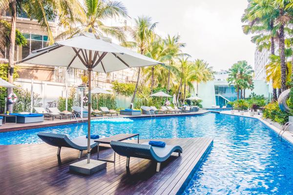 Windflower Apartment Pool